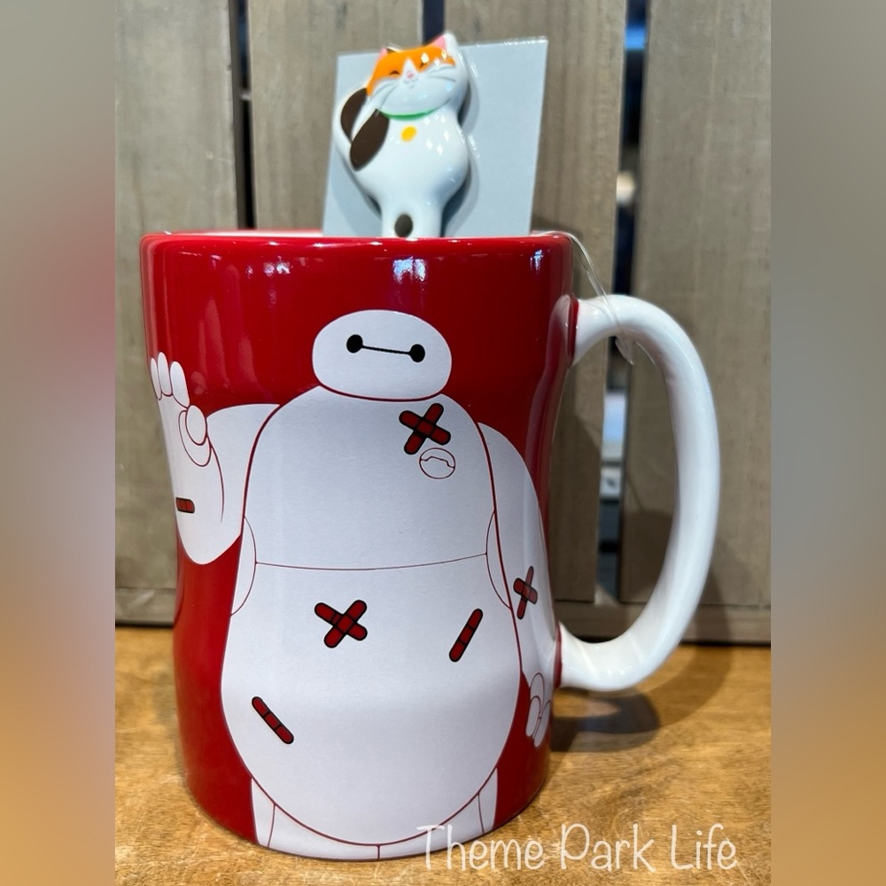 Disney Parks Hello I am Baymax Ceramic Coffee Mug with Cat Spoon NEW
